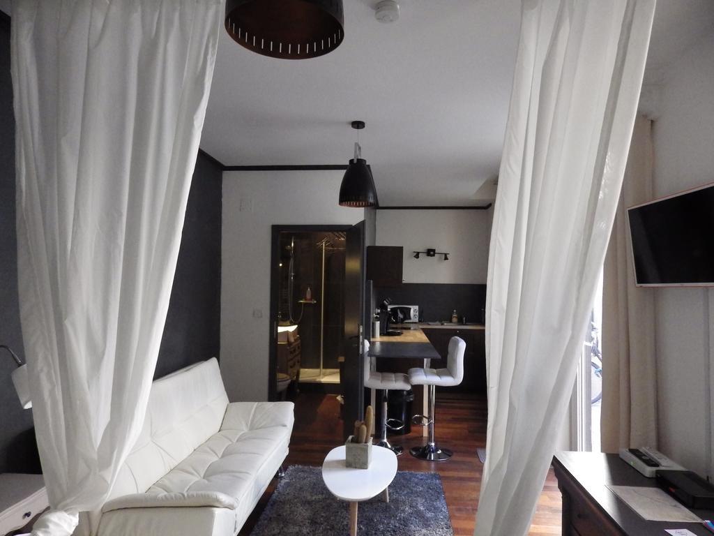 Charmant Studio A Strasbourg Apartment Екстериор снимка