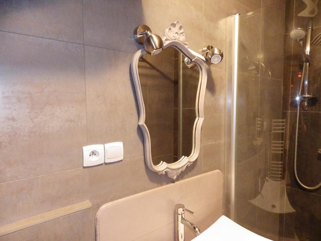 Charmant Studio A Strasbourg Apartment Екстериор снимка